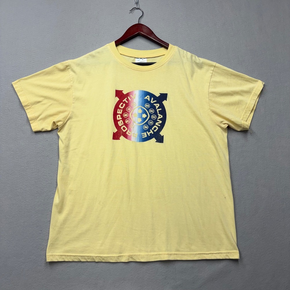 Prospective Avalanche T-Shirt Men XL Yellow Y2K Graphic Short Sleeve Faded Tee